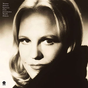 Review of Peggy Lee: Norma Deloris Egstrom From Jamestown North Dakota (50th Anniversary Edition)