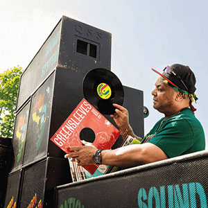 Review of Iration Steppas: Dubs from the Foundation