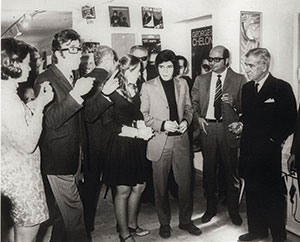 Review of Une Voix M’Apelle: The Modern Lebanese Sound Of The Voix De L’orient Label 1967–1984
